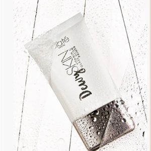 Sold…..not for sale….Dewy Skin Vitamin C Glass Glow Prime